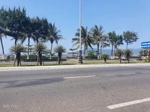 Bán nhanh 125m2 đất mặt biển Nguyễn Tất Thành, Hải Châu, Đà Nẵng 13815043
