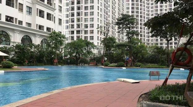 Do chuyển công tác vào Sài Gòn, tôi cần bán gấp căn hộ 26 tầng trung R1B Royal City, 150m2, 8.5 tỷ 13815247
