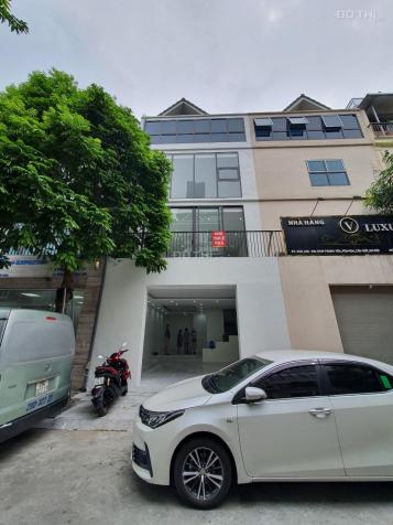 Cho thuê nhà đường Nguyễn Chánh, Cầu Giấy, HN. DT 80m2, 4 tầng có thang máy siêu tốc giá 47 tr/th 13815402