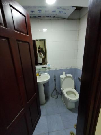 Cho thuê nhà KĐT Làng Việt Kiều Châu Âu, Hà Đông, DT 80m2, 4 tầng, view hồ thoáng mát. Giá 25 tr/th 13815822