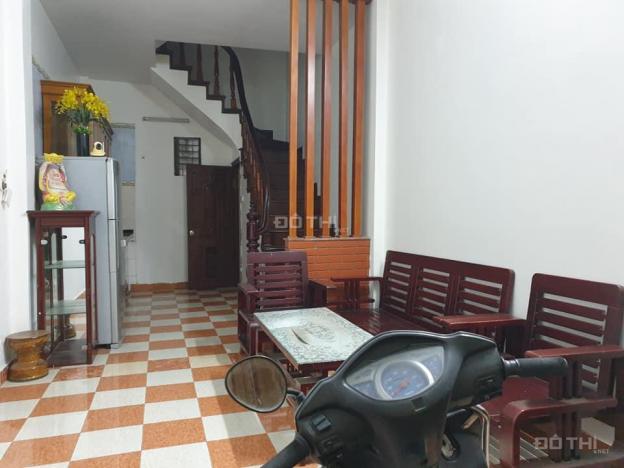 Nhà đẹp Giáp Nhất, Thanh Xuân, ngõ to gần phố, 33 m2 5 tầng, nhỉnh 3 tỷ, LH 0912590048 13815830