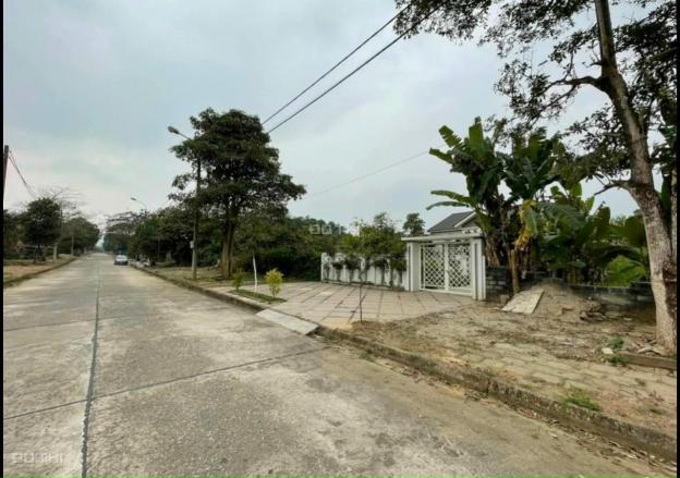 Bán nhanh 190m2 đất tái định cư B Đồng Mô Ba Vì, gần làng VH các DTVN, giá 1, x tỷ, L/H: 0974715503 13816045