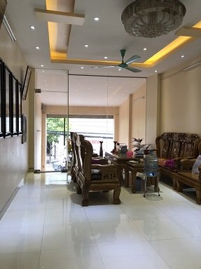 Cho thuê nhà đường Lê Quang Đạo, Nam Từ Liêm, HN, DT 80m2, 5 tầng full đồ gia đình. Giá 31 tr/th 13817595