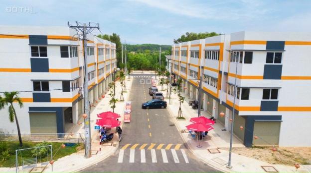 Bán nhà mặt phố tại dự án Oasis City, Bến Cát, Bình Dương diện tích 80m2 giá 3,07 tỷ 13820623