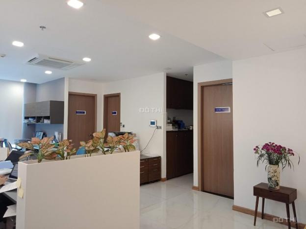 Bán căn hộ tầng 41 Vinhomes Central Park 2 PN giá 6.5 tỷ 13827906