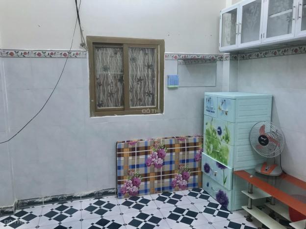 Cho thuê phòng chính chủ - 12m2 - Nguyễn Hồng Đào, quận Tân Bình - giá 1tr8 13832376