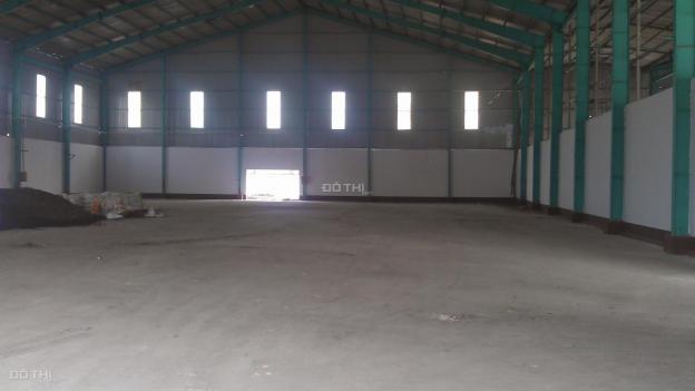 Cho thuê kho rộng 3100m2 gần khu CN Bắc Thăng Long 13835512