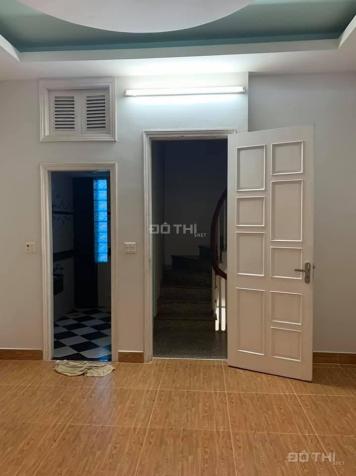 1 căn nhà tại Cự Lộc 30m2 x 5 tầng, Thanh Xuân, HN liên tục giảm giá để bán nhanh. Lh 0818856688 13836363