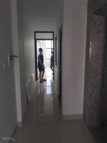 Cho thuê nhà làm tại Nguyễn Xiển, diện tích 50m2 x 7 tầng, thông sàn, giá 30 tr/tháng 13836426