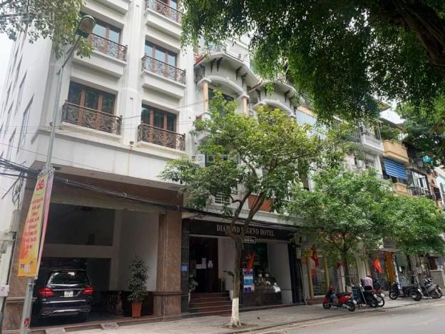 Bán nhà mặt phố Nguyễn Thái Học hơn 100m2, mặt tiền gần 6m giá 51 tỷ 13837981