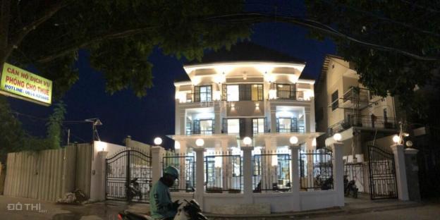 Bán biệt thự siêu đẹp Nguyễn Văn Linh, P. Bình Thuận, Quận 7 giá 42,3 tỷ 12905487