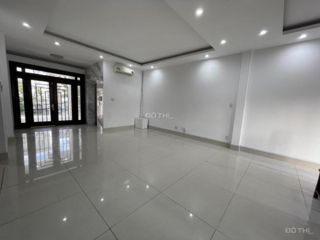 Cho thuê nhà nguyên căn sau The Vista - 5x20m (100m2) - hầm + 3 lầu giá 32 tr/th - An Phú - Q2 13841659