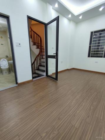 Bán nhà ngõ phố Vọng, mới cực đẹp, 27m2 x 5T ngõ to, ô tô gần. Giá 2,8 tỷ 13841778