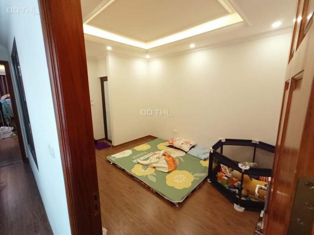 Bán nhà Hồ Tùng Mậu tiện ở và cho thuê 55m2 x 7 tầng chỉ nhỉnh 8 tỷ, thang máy sẵn ở và kinh doanh 13842628