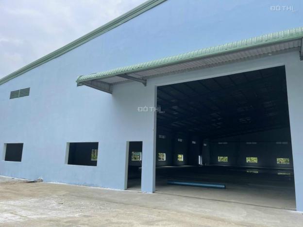 Cho thuê nhà xưởng 2400m2 mới trong KCN Tân Tạo, Quận Bình Tân 13843624