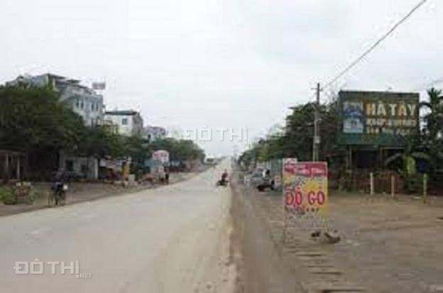 Cần tiền nên phải bán mảnh đất lớn, vuông vắn tại đường La Thành, Sơn Tây, Hà Nội cho ai có nhu cầu 13844766