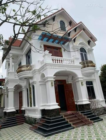 Bán biệt thự góc 2 MT Trần Quang Khải 10x26m, 2.5 lầu, giá 11.7 tỷ tặng hết nội thất LH: 0901089288 13653551