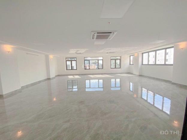 Cho thuê sàn vp 130m2 cực mới mặt Duy Tân, sẵn vào giá cả hợp lý 13851212
