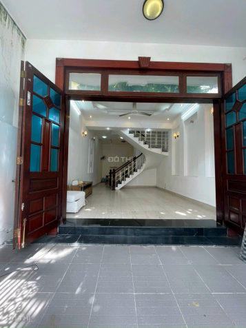 Bán nhà phố Đỗ Quang, Thảo Điền, 3 lầu 3PN 90m2 13852515