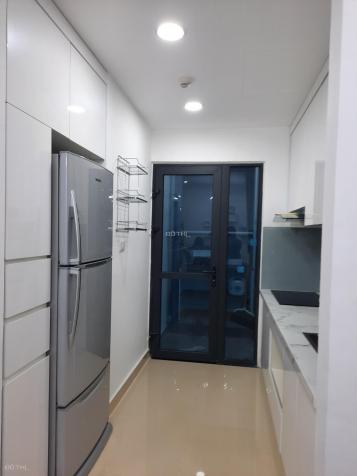 Bán gấp căn hộ 2 ngủ, 74m2, có ban công phòng khách tại Goldmark City 13854907