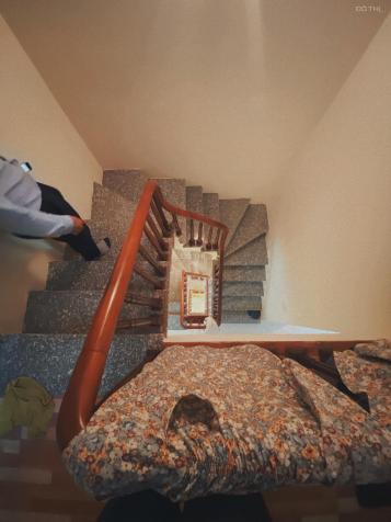 Bán gấp nhà ở phố Cự Lộc Thanh Xuân, DT 30m2 xây 5 tầng, giá 2.8 tỷ 13865891