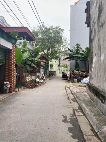 Bán lô đất 72m2 tại Giang Biên, Long Biên - ô tô đỗ cửa - giá 4.5 tỷ - gần phố 13870483