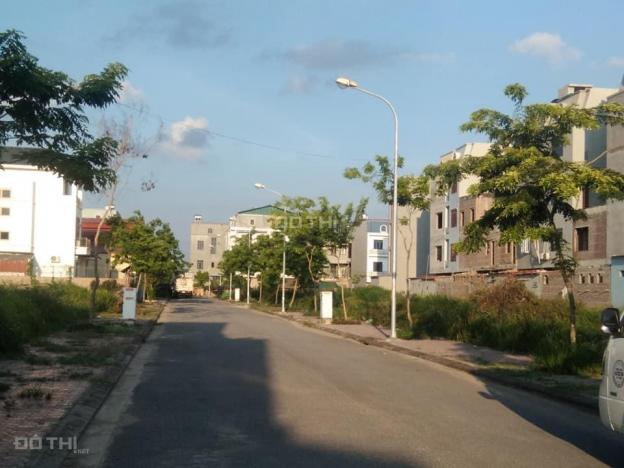 Bán gấp lô đất mặt đường thuộc xã Phù Lãng, Quế Võ, Bắc Ninh 890m2, giá 22.4tr/m2 13871957