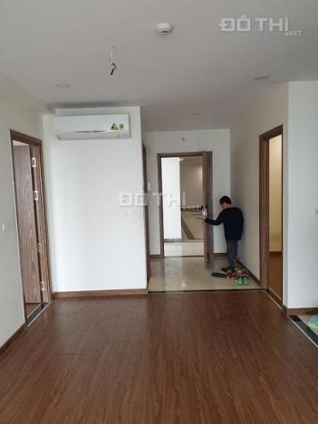 Cho thuê căn hộ căn góc Eco Green Nguyễn Xiển, 95 m2, 3 phòng ngủ 13873615