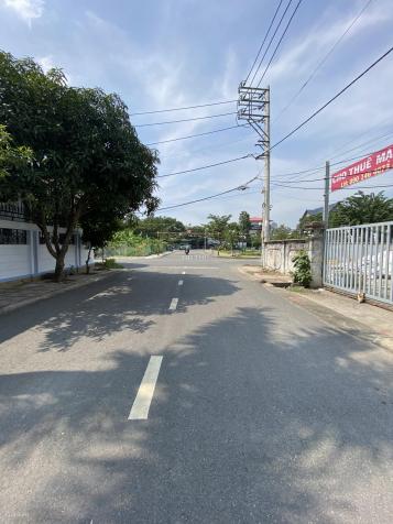 Bán lô biệt thự (17,5x20m) góc 2 mặt tiền đường Số 3 ngay cổng bên bên Vạn Phúc City HBP Thủ Đức 13877467