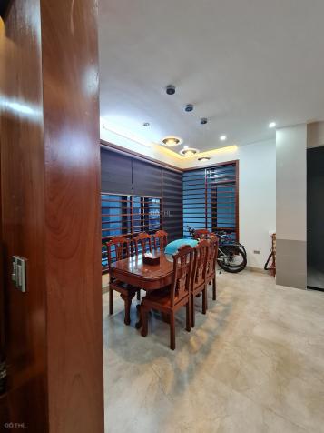 Chính chủ bán biệt thự 2 tầng đẹp mặt đường Bùi Huy Bích, Tp Vinh, Nghệ An 13886058