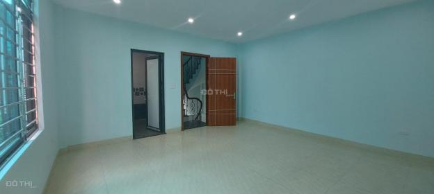 Bán nhà 521 An Dương Vương, Tây Hồ, gần ô tô, 40m2, 5T, 3.15 tỷ. TL 0386495539 13886650