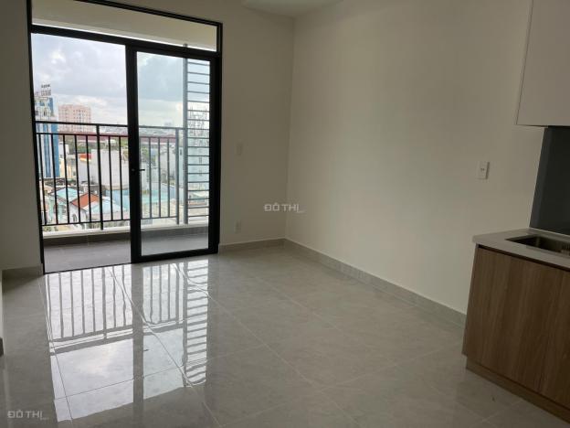 Cho thuê căn 2PN 2WC 62m2, bao phí quản lý 1 năm, full nội thất 13889310