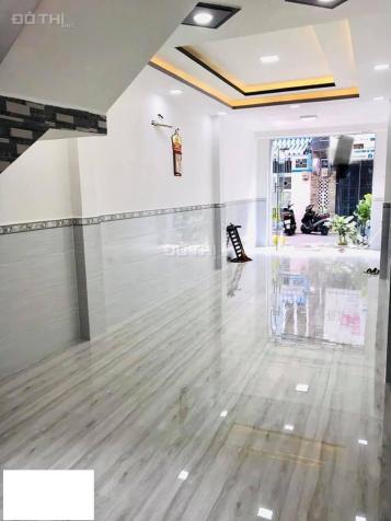 Bán nhà mặt tiền đường Duy Tân, Phú Nhuận, giá rẻ, 55m2, 3 lầu, 3 phòng ngủ chỉ 10,9 tỷ 13874846