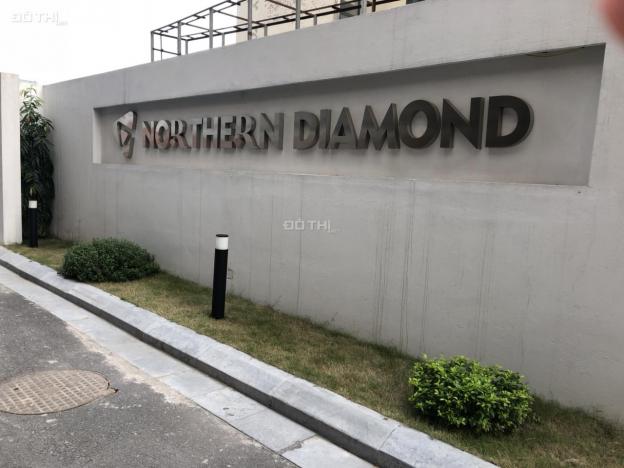 Bán căn 3PN, 99.4m2, hướng Đông Nam toà Northern Diamond Long Biên, view Aeon Mall, giá 2,9 tỷ 13895534