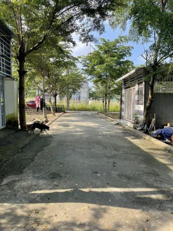 Tôi chính chủ cần bán gấp đất 300m2 ngay kcn chợ đầu tư buôn bán 13895850