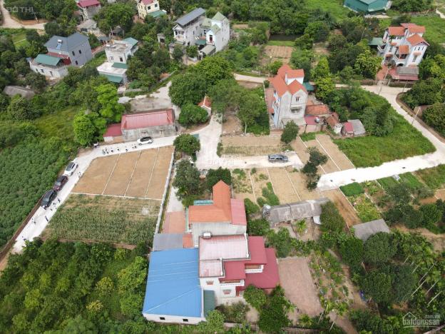Bán đất Hoà Lạc tuyến 2 TL 420 chỉ 14 tr/m2 có ngay lô góc 2 mặt tiền sát nhà văn hoá thôn Đồi Sen 13898645
