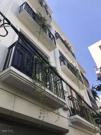 Bán nhà riêng tại phường Thạch Bàn, Long Biên, Hà Nội diện tích 30m2 giá 2,8 tỷ 13898747