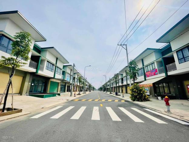 Cho thuê nhà 2 tầng full nội thất mới 100% đối diện trường đại học Quốc tế Việt Đức 13902100