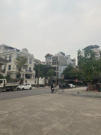 Bán nhà, phân lô, phố Trần Kim Xuyến, Yên Hòa, Cầu Giấy, dt 56m2, mt 5,2m, giá 17,5 tỷ 13918751