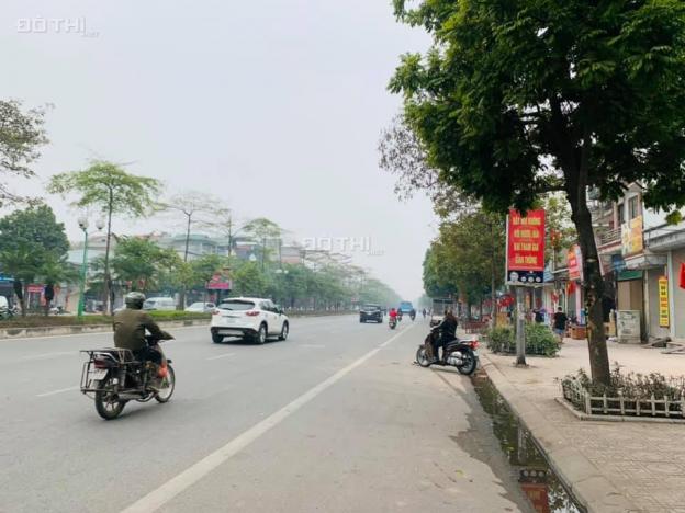 Bán nhà mặt phố Nguyễn Văn Cừ Long Biên 105m2 * 3T - Vỉa hè lớn - Kinh doanh đỉnh - Giá tốt 18.5 tỷ 13924076