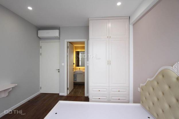 Bán căn hộ CC Vinhomes D'Capitale: 82m2, 2PN ban công view hồ & CV giá 5.1 tỷ. LH: 0936031229 13925810