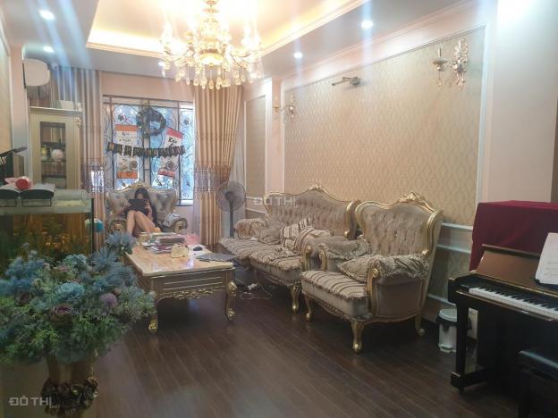 Chính chủ bán nhà mặt phố vip Trần Duy Hưng 59m2, 6 tầng giá chỉ nhỉnh 22 tỷ 13931610