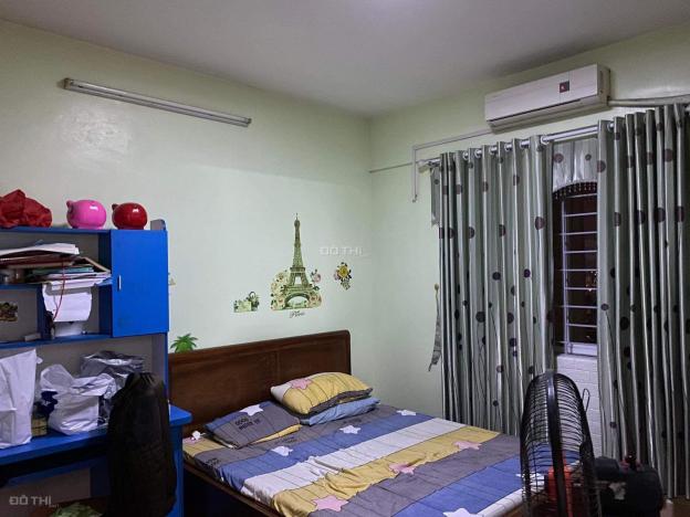Cho thuê căn hộ chung cư tại CT10 Việt Hưng, Long Biên, Hà Nội 2N 2WC 80m2 7tr/th. 0354795111 Mai 13934639