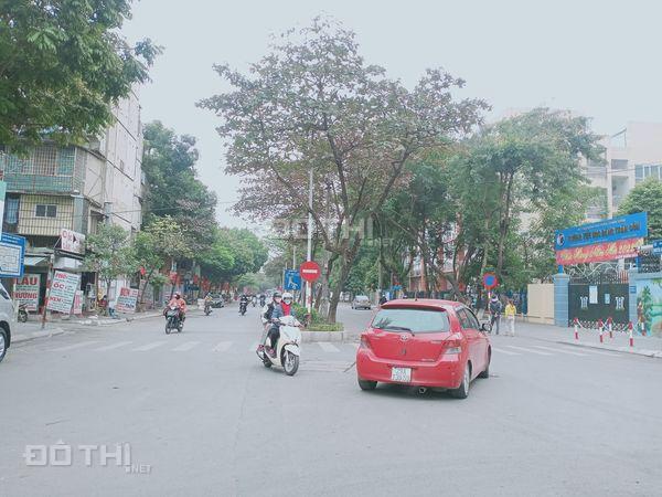 Bán nhà mặt chợ, Thanh Xuân Bắc, Thanh Xuân, 83m2, 4 tầng, giá 15 tỷ 13937323