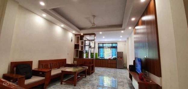 Chính chủ bán gấp mặt phố Nguyễn Viết Xuân, Hà Đông, DT 40m2 x 5T, MT 4,2m, Lô góc, vỉa hè rộng 13937515