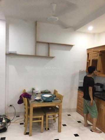 Nhà xây mới thiết kế Châu Âu, cách đường ô tô tránh nhau 60m 32m2*4T, giá 2.32tỷ. LH: 0986185789 13941290