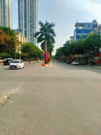 Bán nhà mặt phố Nguyễn Khuyến, Hà Đông, kinh doanh bất chấp, 110m2, 26.5 tỷ 13945980