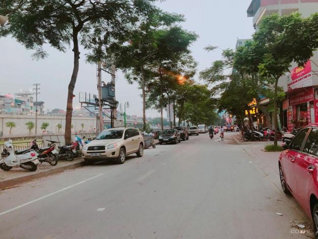 Văn phòng 30m2 giá rẻ 5,5 tr/tháng mặt phố Nguyễn Khánh Toàn, tòa VP đủ tiện ích 13946398
