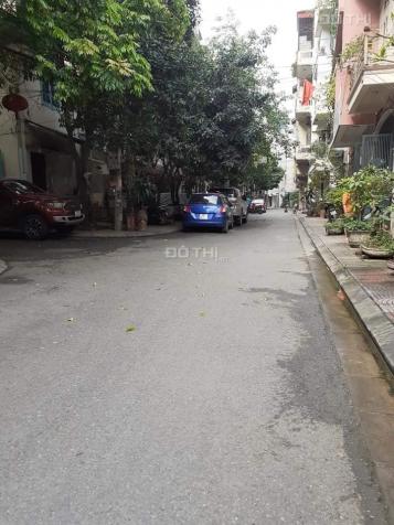 Cần bán nhà Nguyễn Văn Cừ, ngõ rộng và thông, ô tô tránh, 45m2 13946989