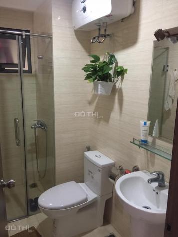 Căn 2 ngủ 70m2 ban công hướng Đông tầng trung đẹp có slot ô tô 13948050